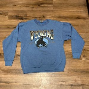 Vintage Wyoming Graphic Blue Crewneck Sweatshirt